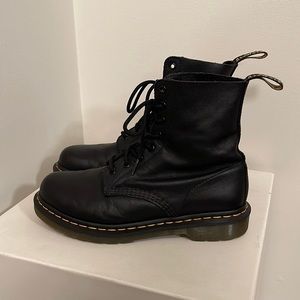 Dr. Martens 1460 Pascal Virginia Boot